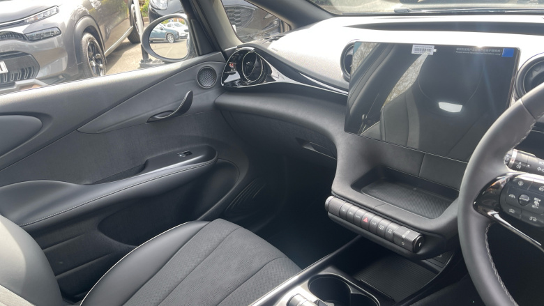 BYD Dolphin 150kW Comfort 60.4kWh Auto Electric Hatchback